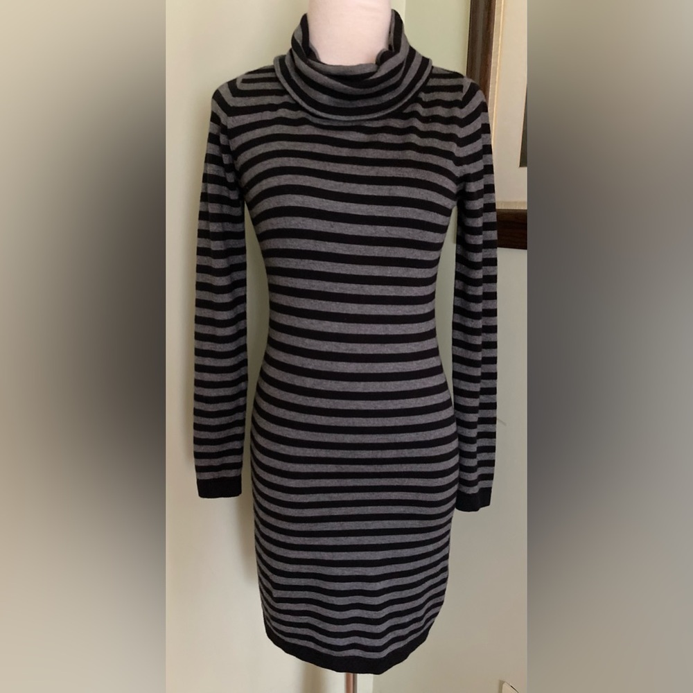 NEW TART Sweater Dress Striped XS